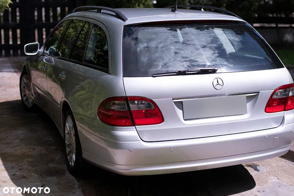 Mercedes-Benz Klasa E 280 CDI 4-Matic Avantgarde - 4