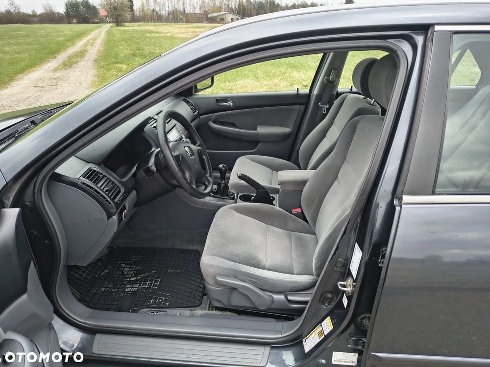 Honda Accord 2.4 i Executive - 11