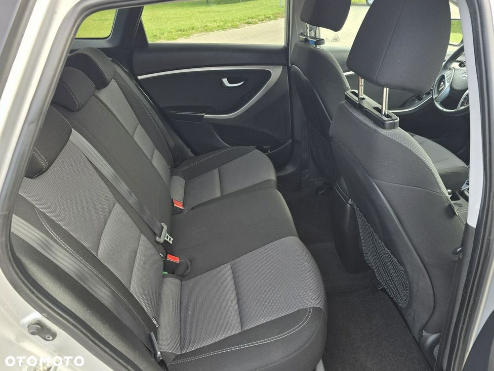 Hyundai i30 - 25