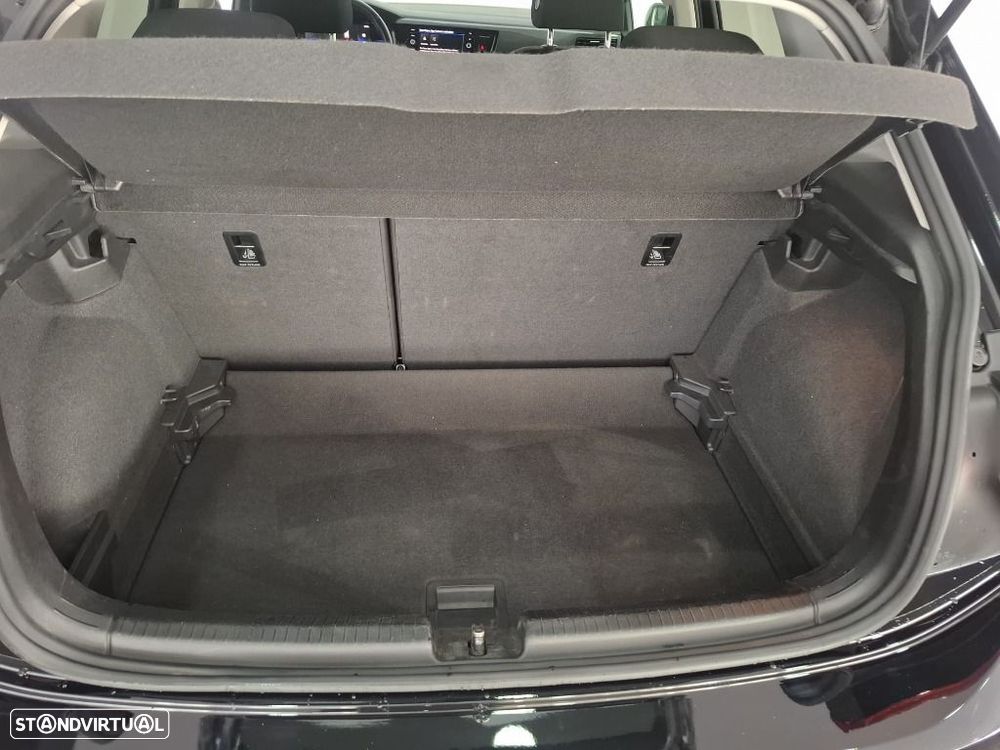 VW Polo 1.0 TSI Urban DSG - 25