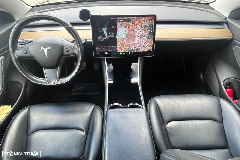 Tesla Model 3 - 34