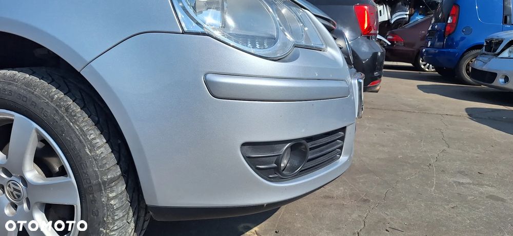 VW Polo 9N Lift 05- Zderzak Przód Przedni Kod Lakieru LA7W - 3