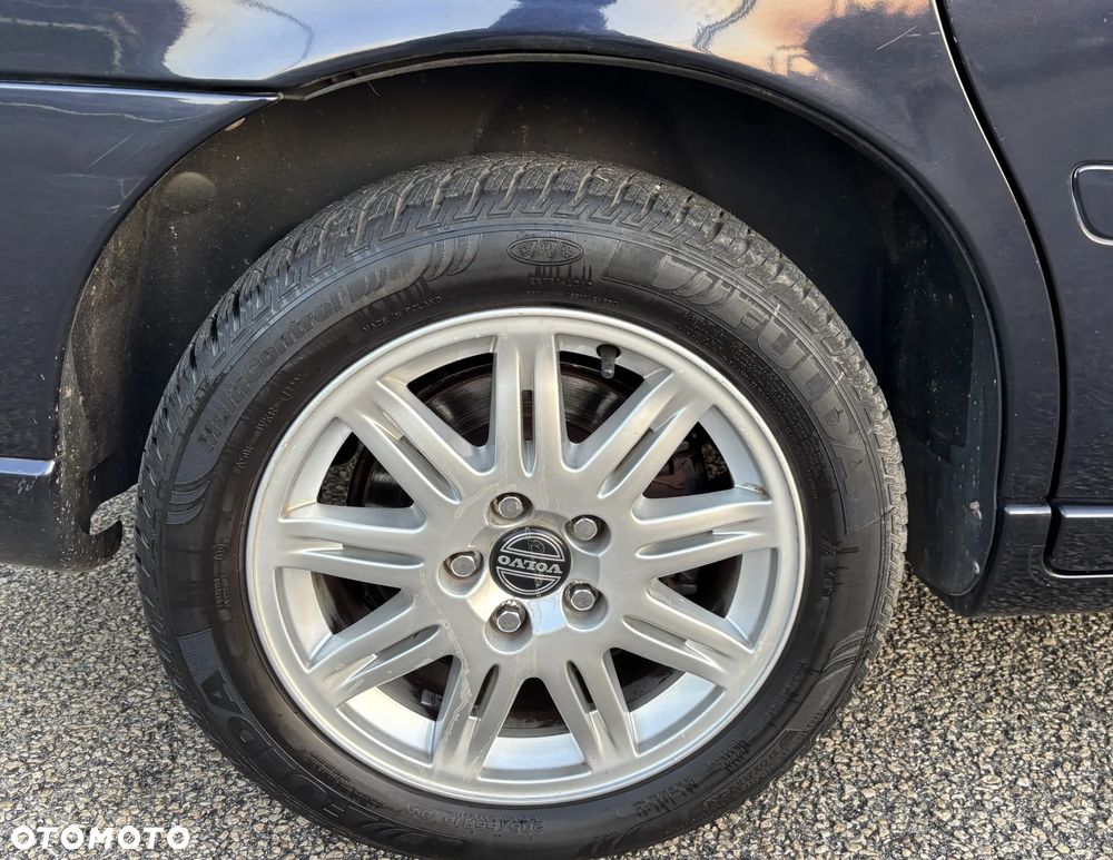 Volvo V70 2.4 Momentum - 13