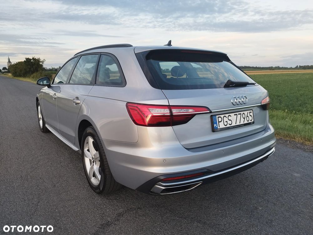 Audi A4 Avant 40 TDI Sport S tronic - 3