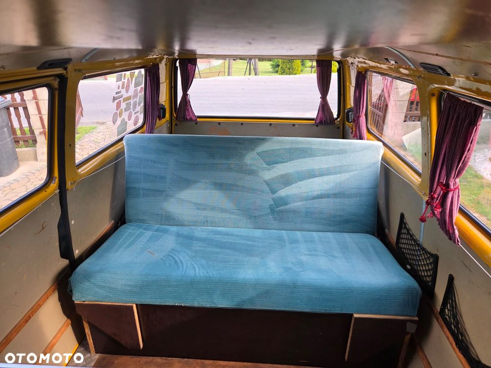 Volkswagen Transporter - 5