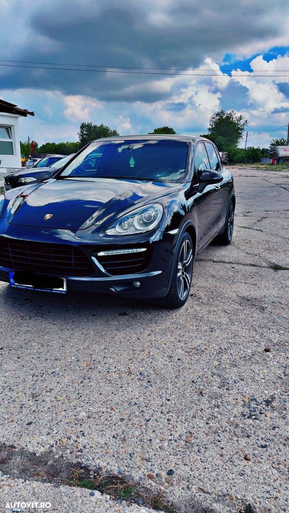 Porsche Cayenne 4.8 V8 Turbo S Tipronic - 4