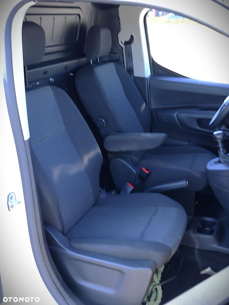 Toyota PROACE CITY - 22