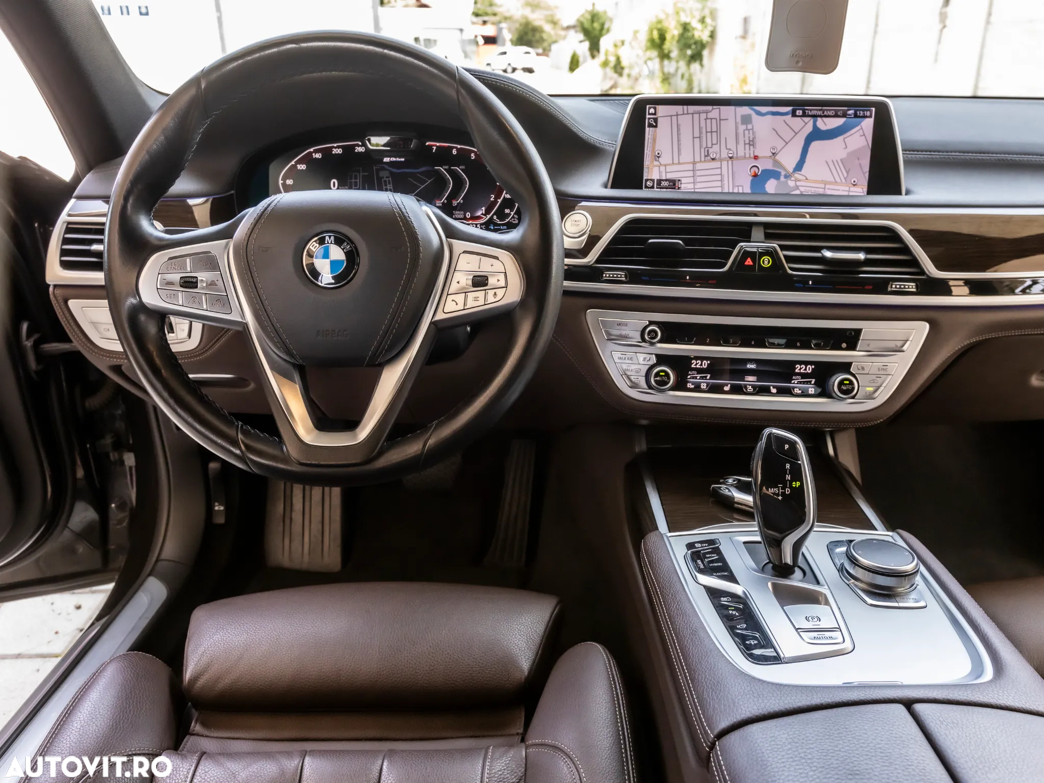 BMW Seria 7 745Le xDrive AT PHEV - 19