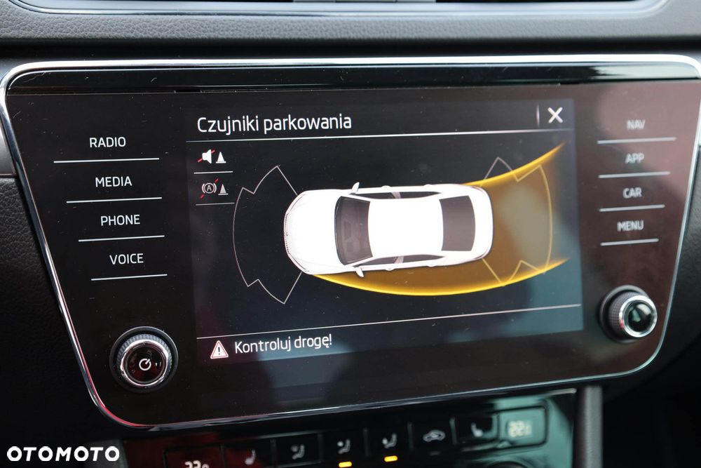 Skoda Superb 2.0 TDI SCR Active DSG - 23