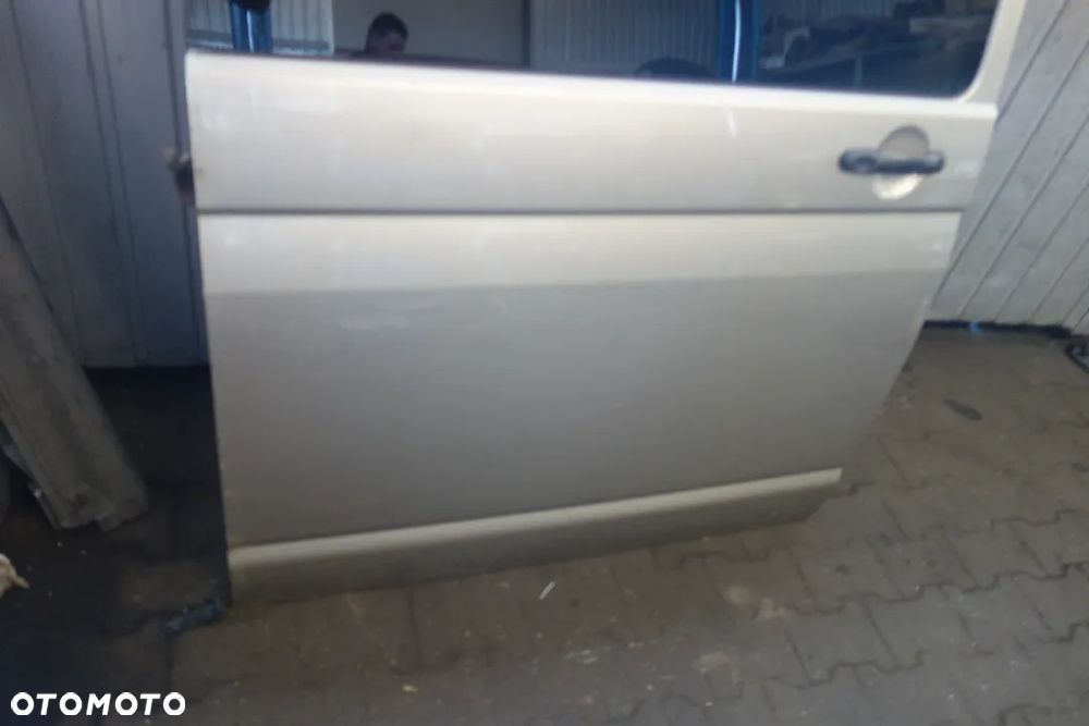 DRZWI BOCZNE LEWE VOLKSWAGEN T5 - 1