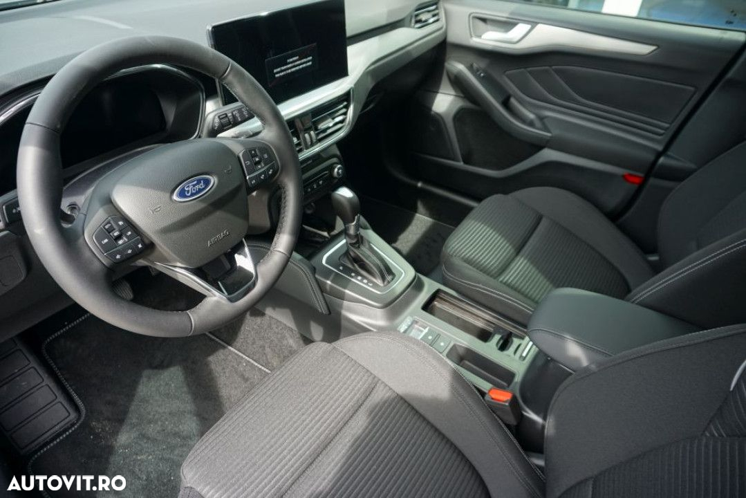 Ford Focus - 7