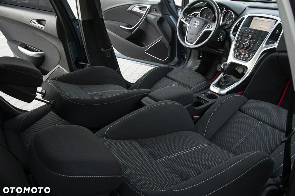 Opel Astra - 22