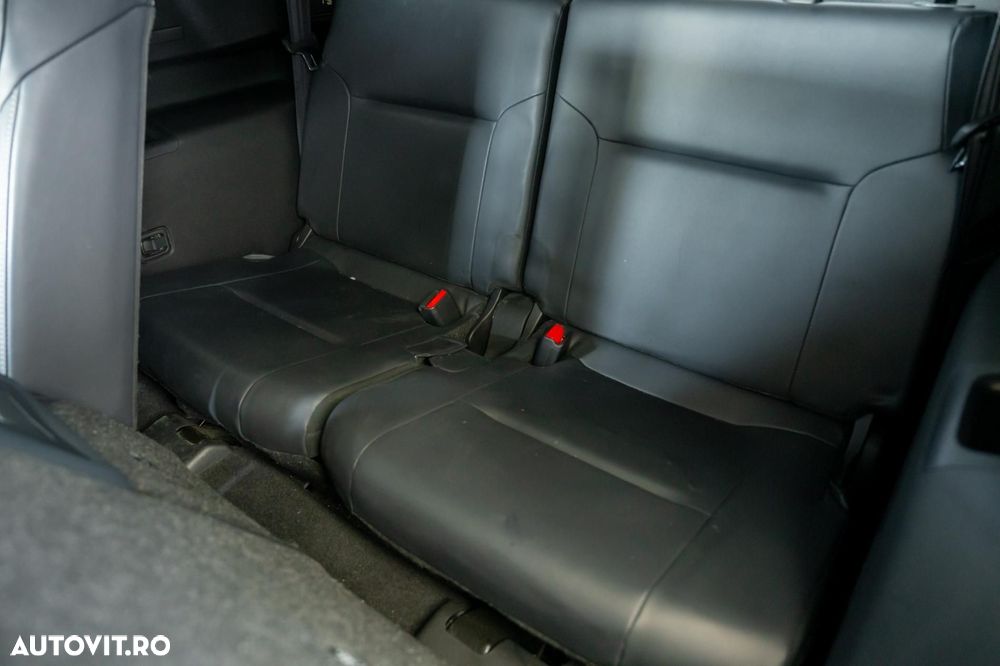 Mitsubishi Outlander 2.4 4WD CVT Instyle - 16