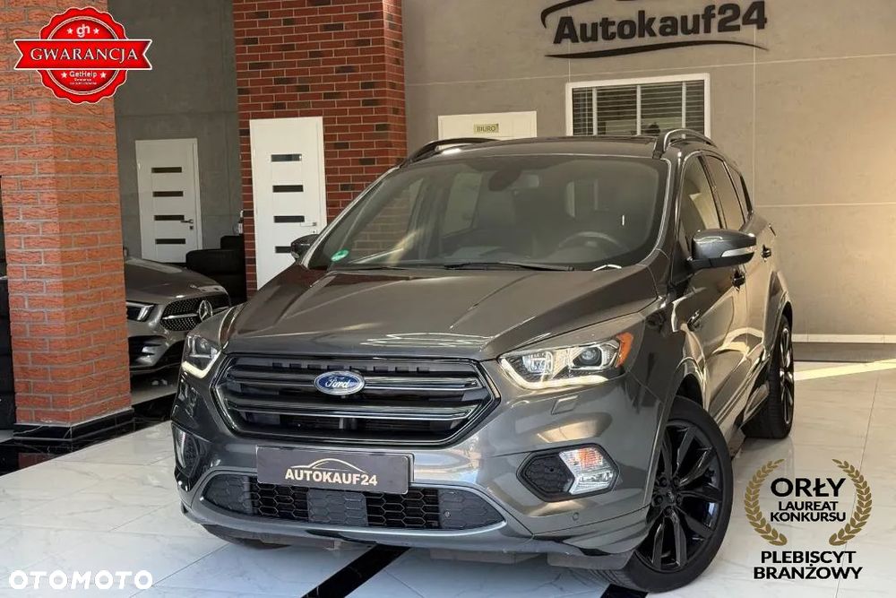 Ford Kuga 1.5 EcoBoost 2x4 ST-Line - 1