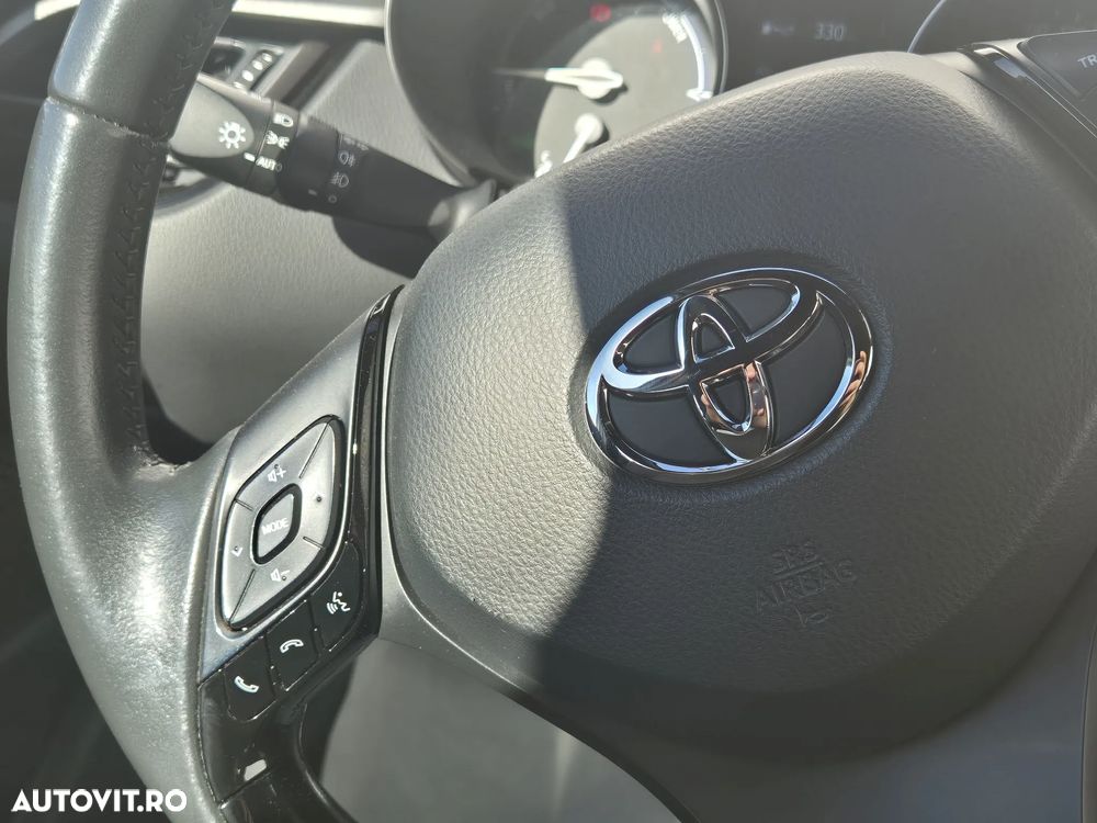 Toyota C-HR 1.8 HSD 122 CP 4x2 CVT Core - 15