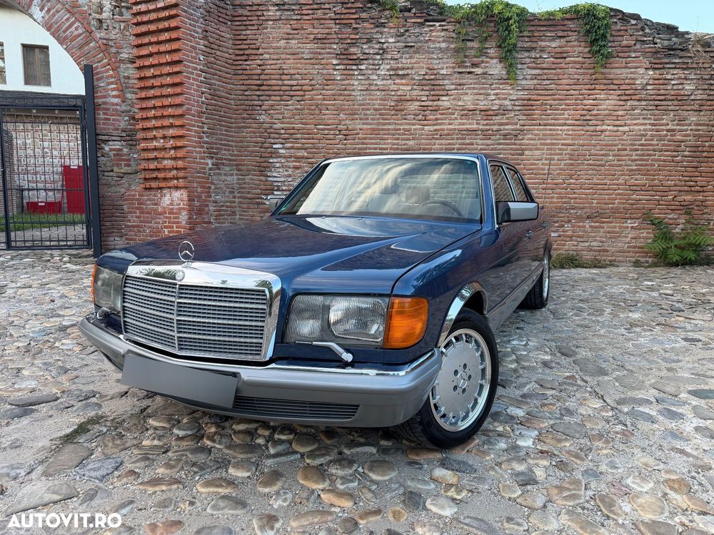 Mercedes-Benz W126 - 2