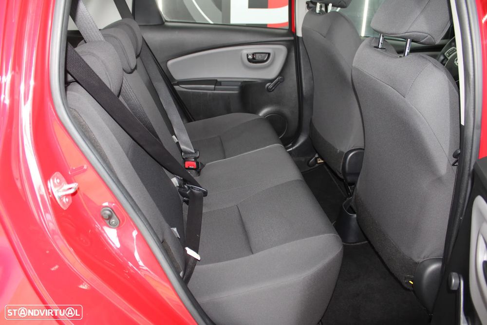 Toyota Yaris 1.0 VVT-i ACtive+AC - 10