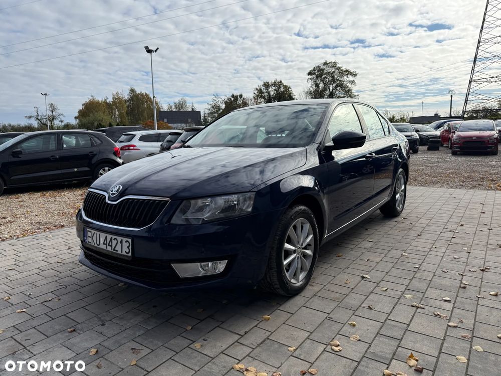 Skoda Octavia 1.6 TDI Drive - 12