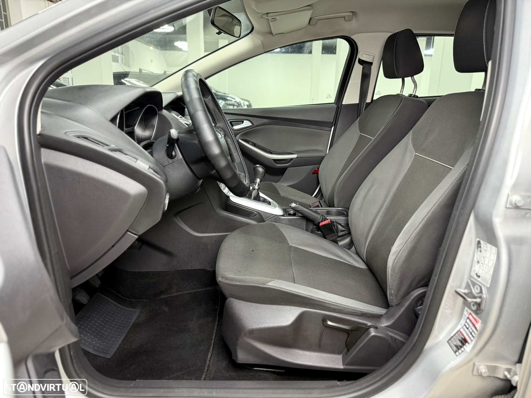 Ford Focus SW 1.6 TDCi Trend - 16