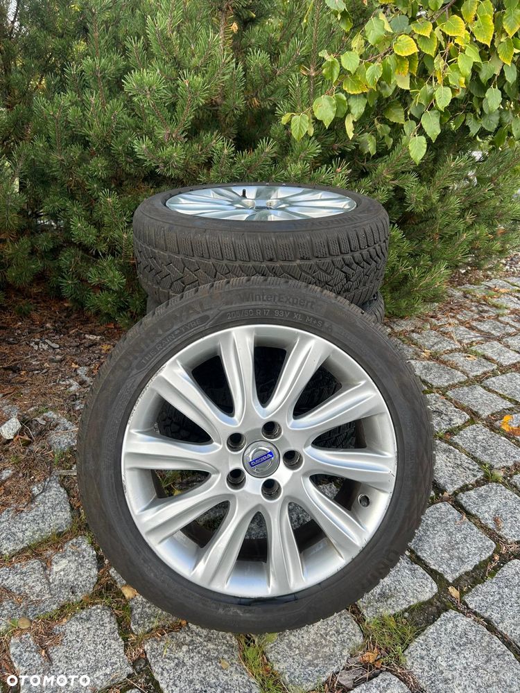 Volvo V40 D4 Drive-E Momentum - 22