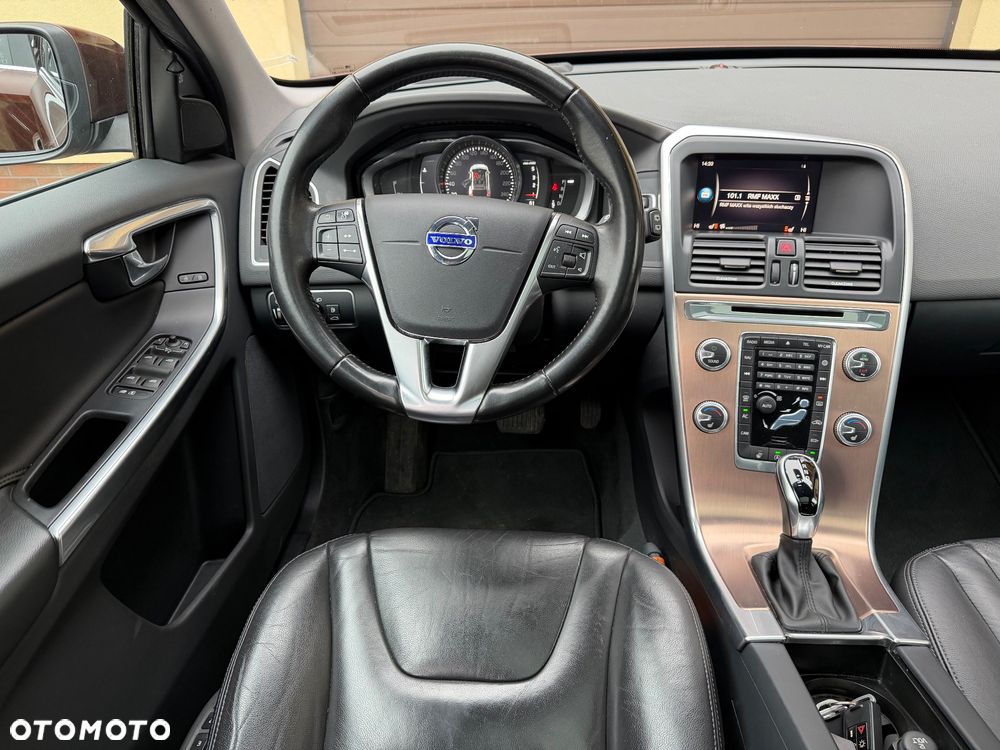 Volvo XC 60 D4 Geartronic Ocean Race - 26