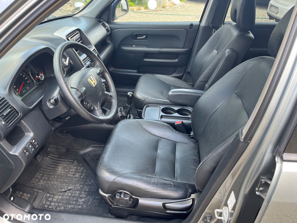 Honda CR-V 2.0i Executive - 33