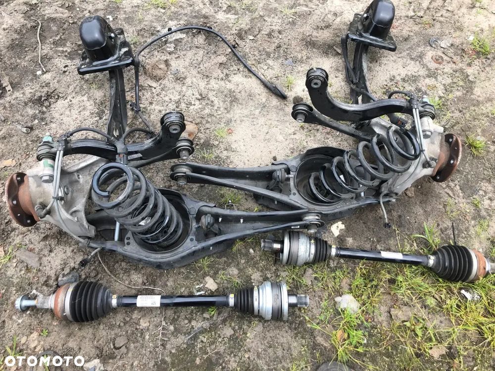 ZWROTNICA WAHACZ TYŁ LEWA LUB PRAWA CUPRA FORMENTOR 4X4 23r  gwa!!! - 2