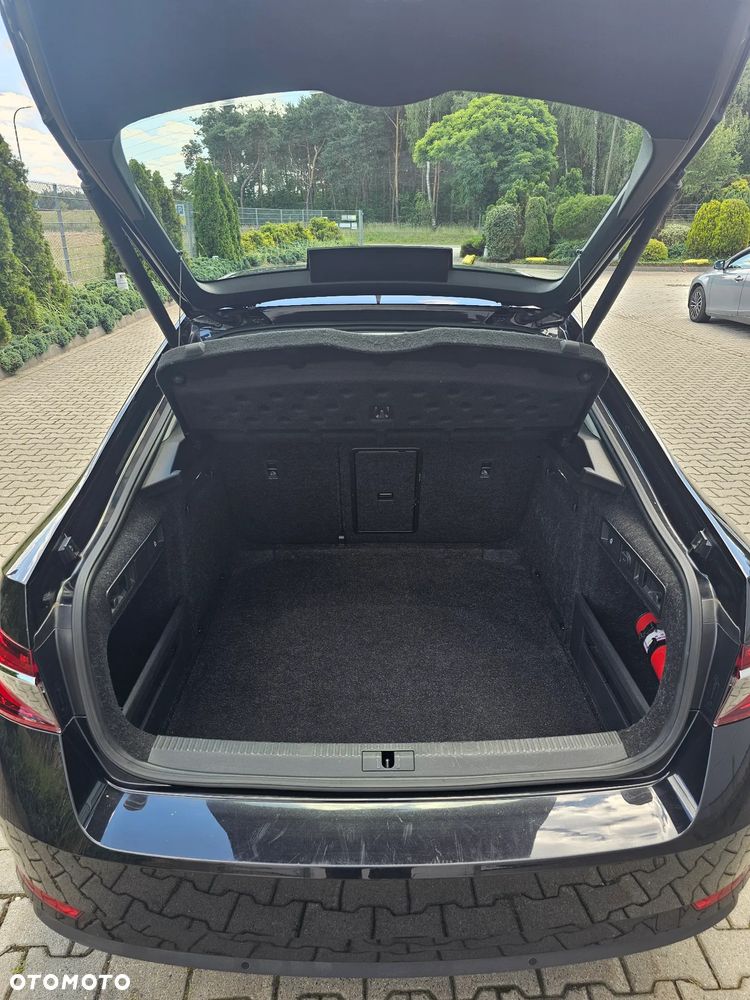 Skoda Superb 1.5 TSI Ambition DSG - 10