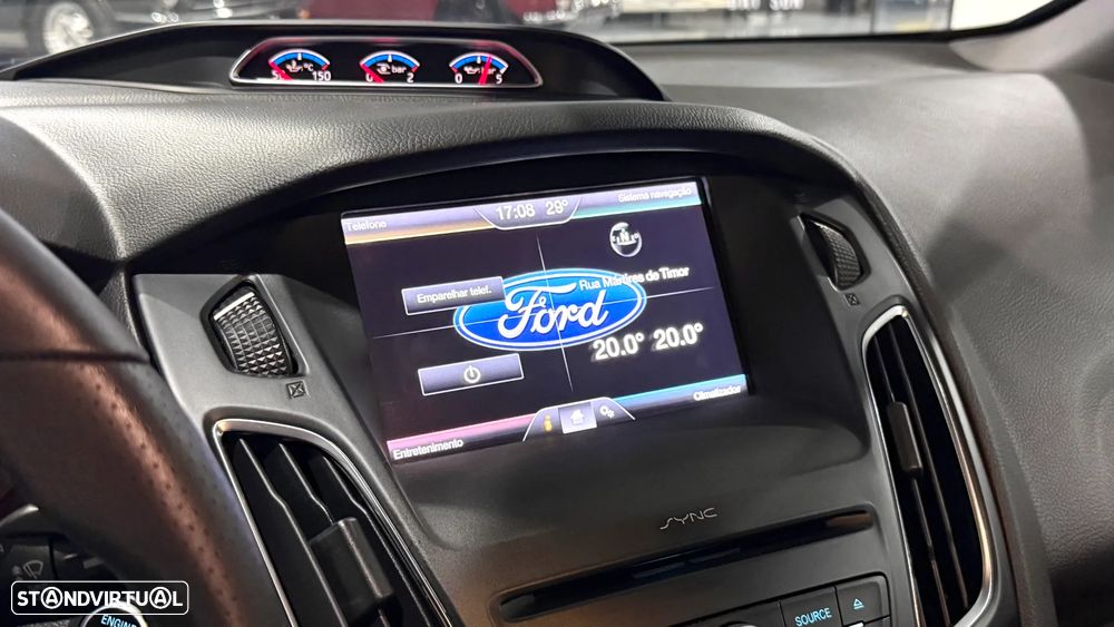 Ford Focus 2.3 EcoBoost RS - 29