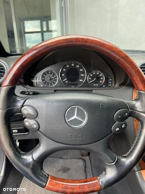 Mercedes-Benz CLK 320 Avantgarde - 8