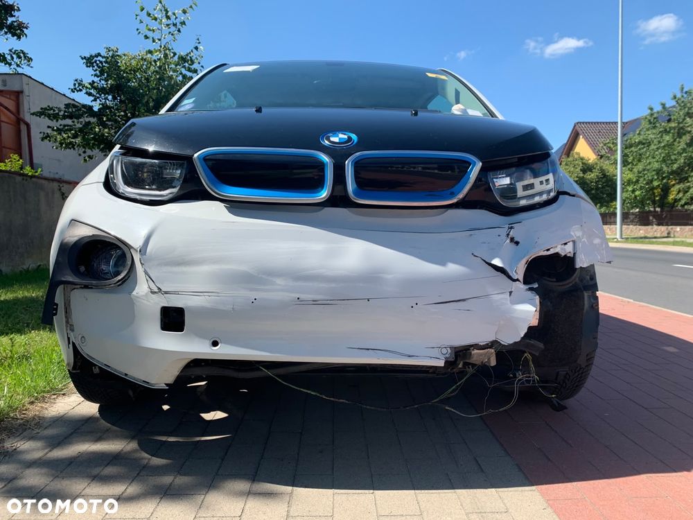 BMW i3 (94 Ah) - 12