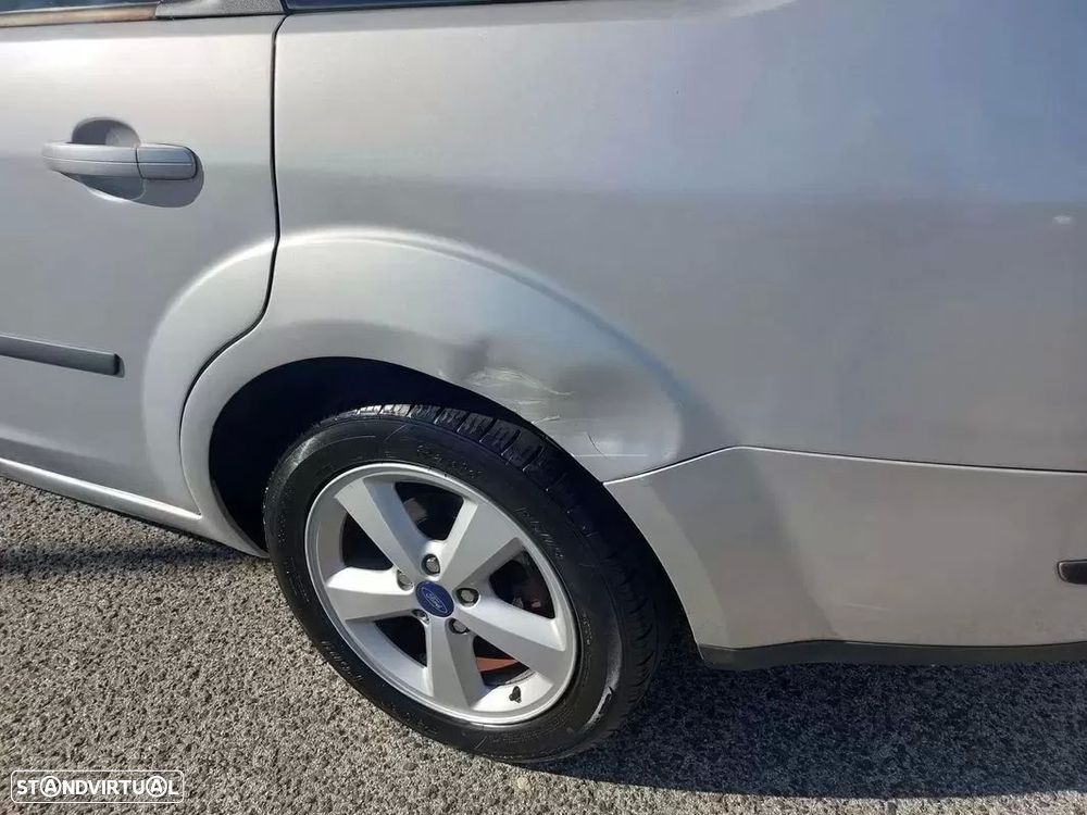 Ford Focus SW 1.6 TDCi Trend - 12