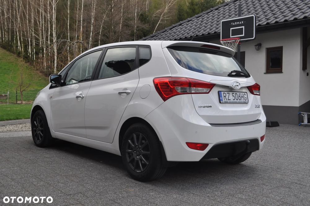 Hyundai ix20 1.4 blue Comfort - 16