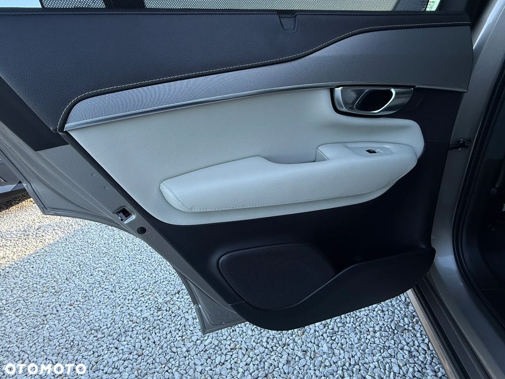 Volvo XC 90 T8 AWD Recharge Geartronic RDesign Edition - 30