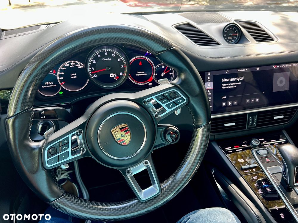 Porsche Cayenne - 20