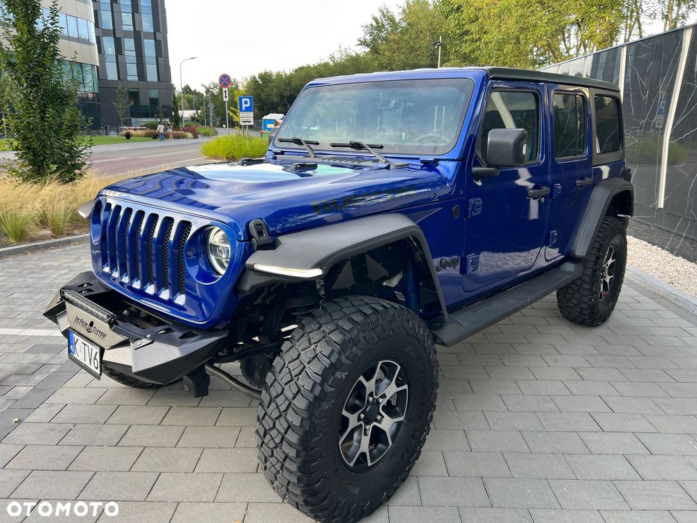 Jeep Wrangler - 4