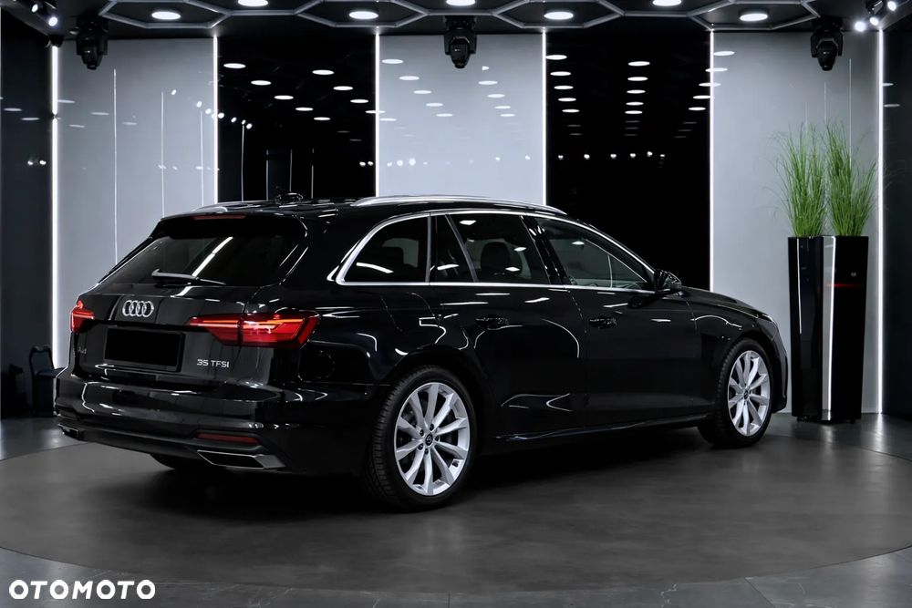 Audi A4 Avant 35 TFSI S tronic - 4