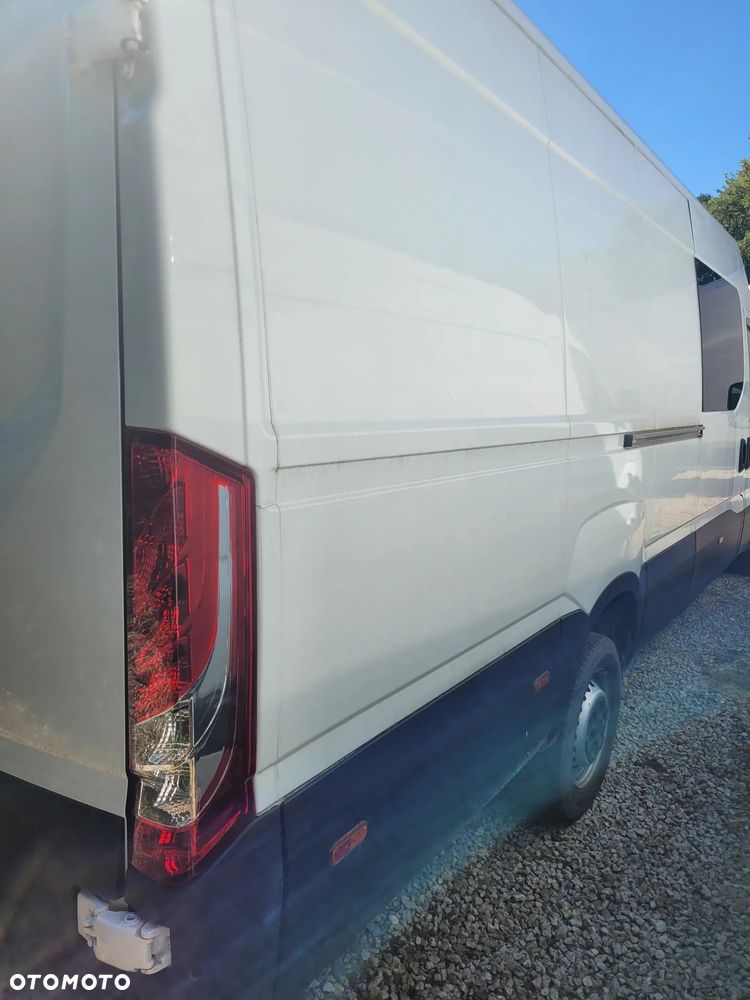 Iveco 35S18 - 8