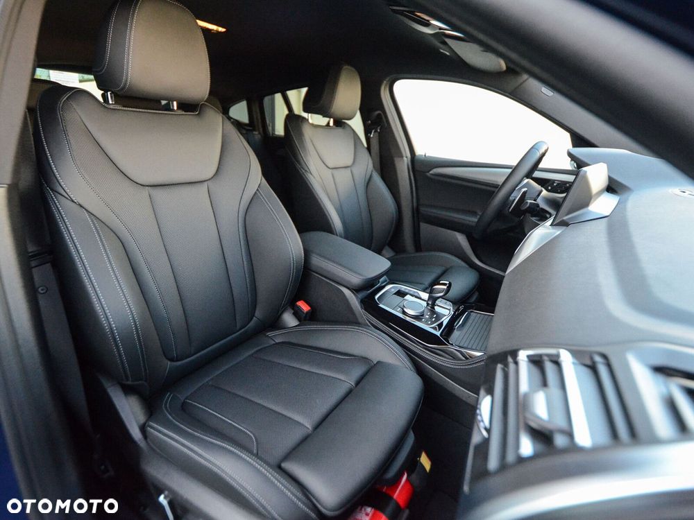BMW X4 - 4