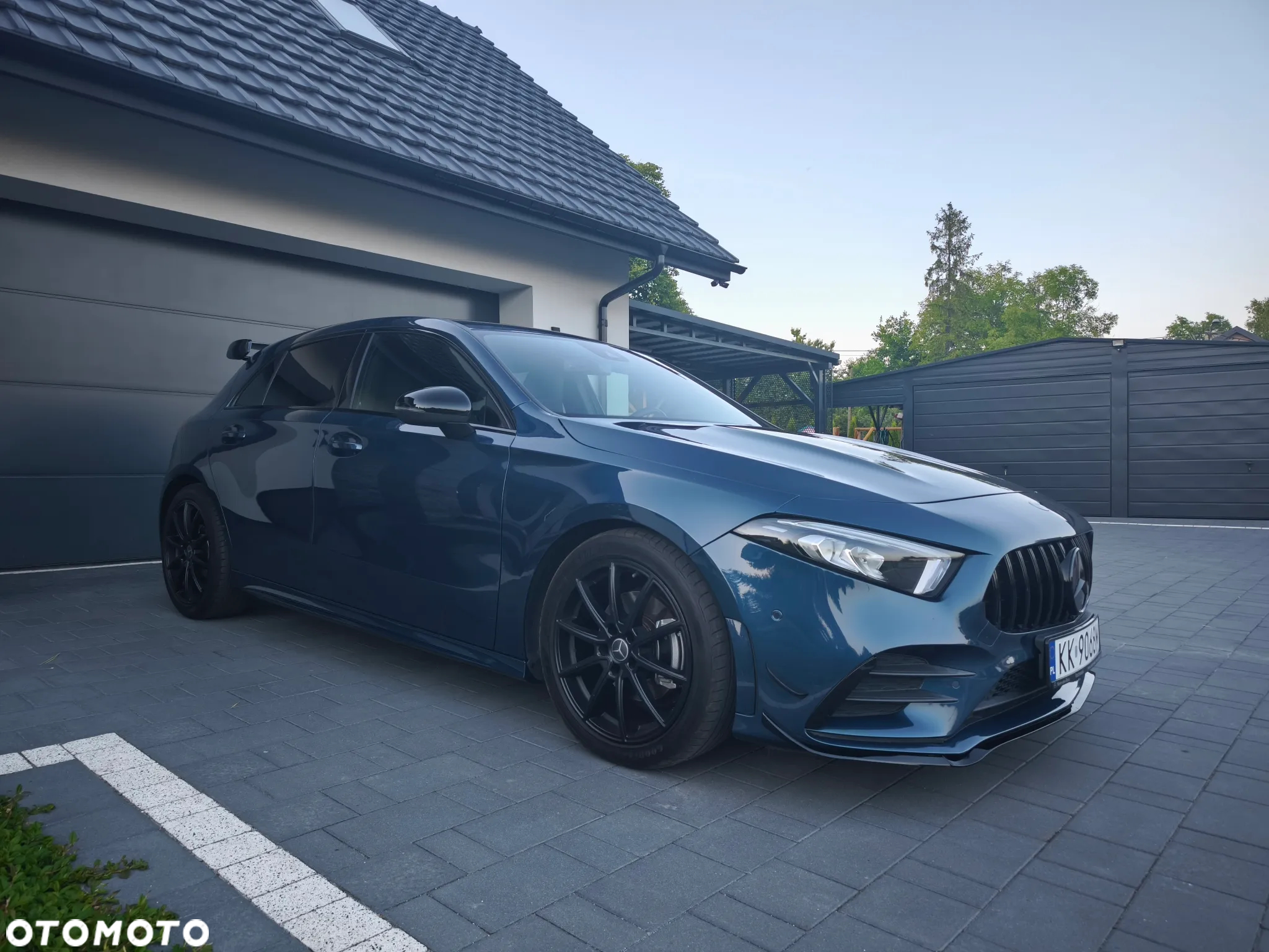 Mercedes-Benz Klasa A 180 7G-DCT AMG Line - 11