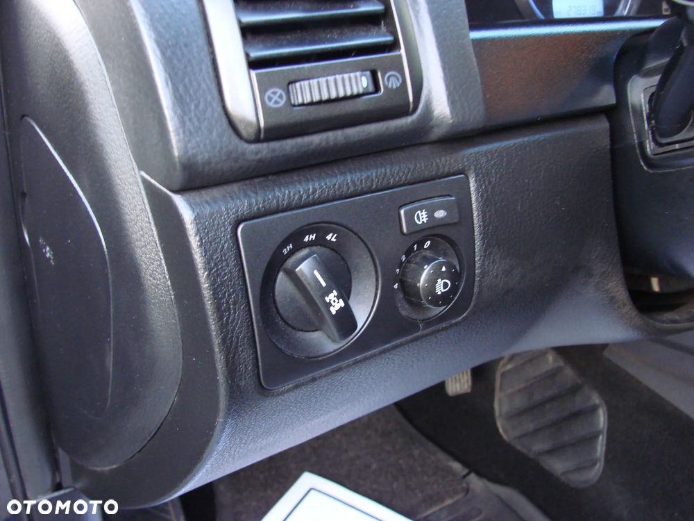 SsangYong/KGM Rexton - 25