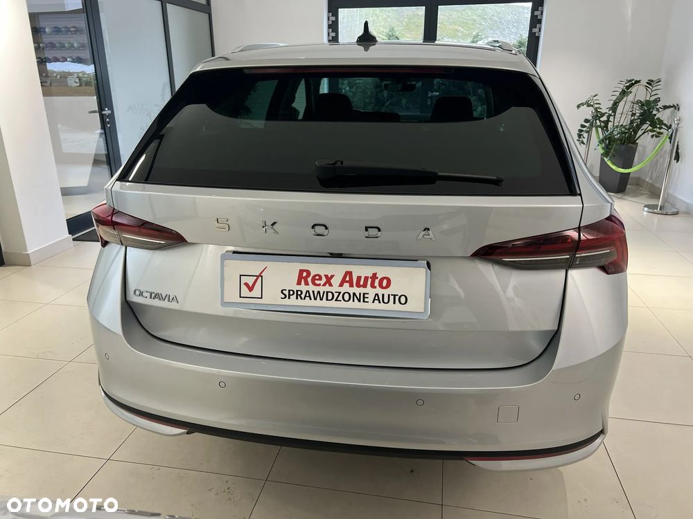 Skoda Octavia 1.5 TSI Selection - 9