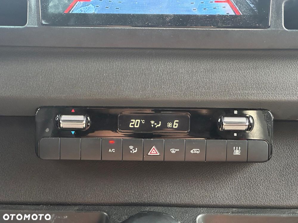 Mercedes-Benz SPRINTER - 37