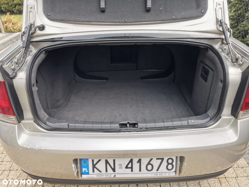 Opel Vectra 2.0 DTI Comfort - 8