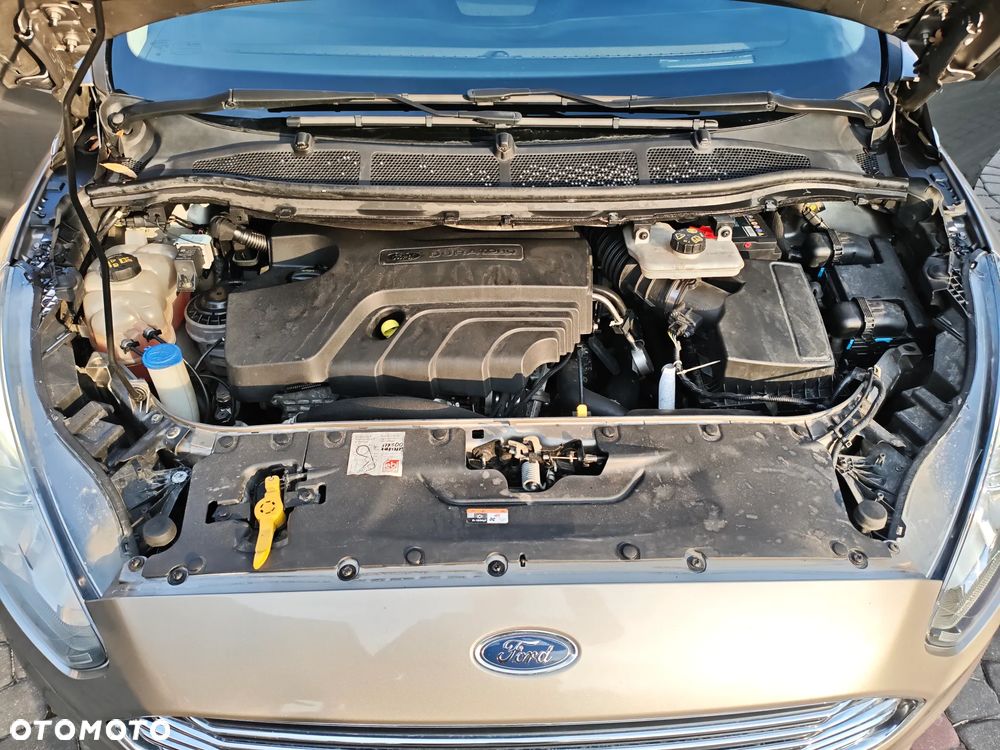 Ford S-Max - 21