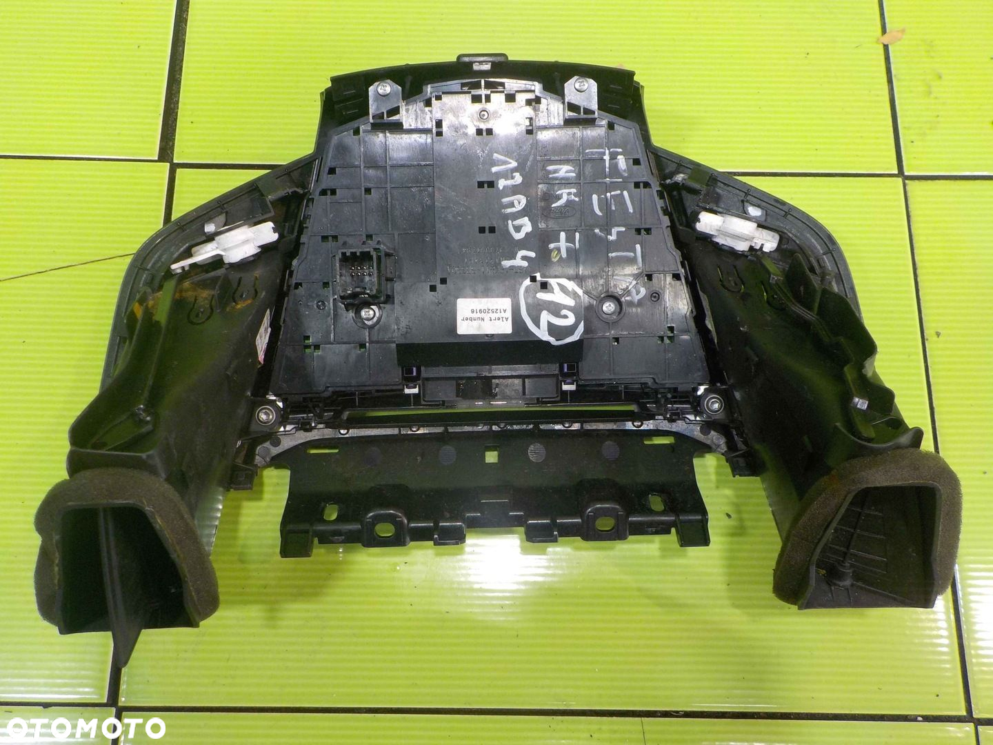 FORD FIESTA MK7 12r panel radia - 2