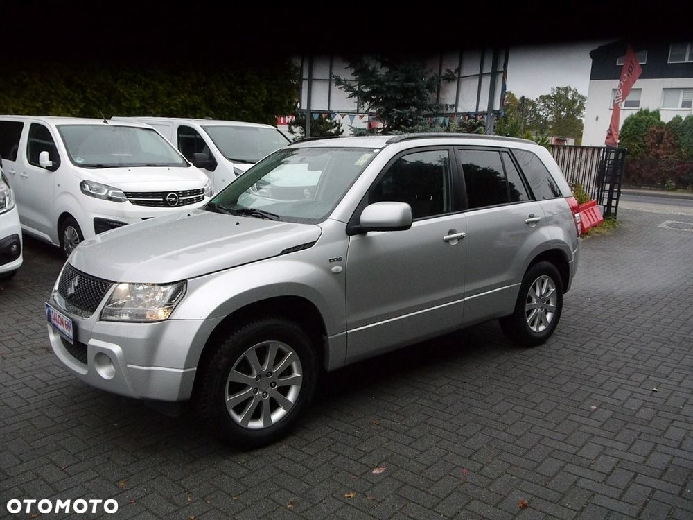 Suzuki Grand Vitara 1.9 DDiS Comfort - 11