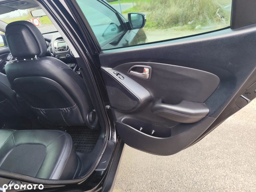 Hyundai ix35 - 13