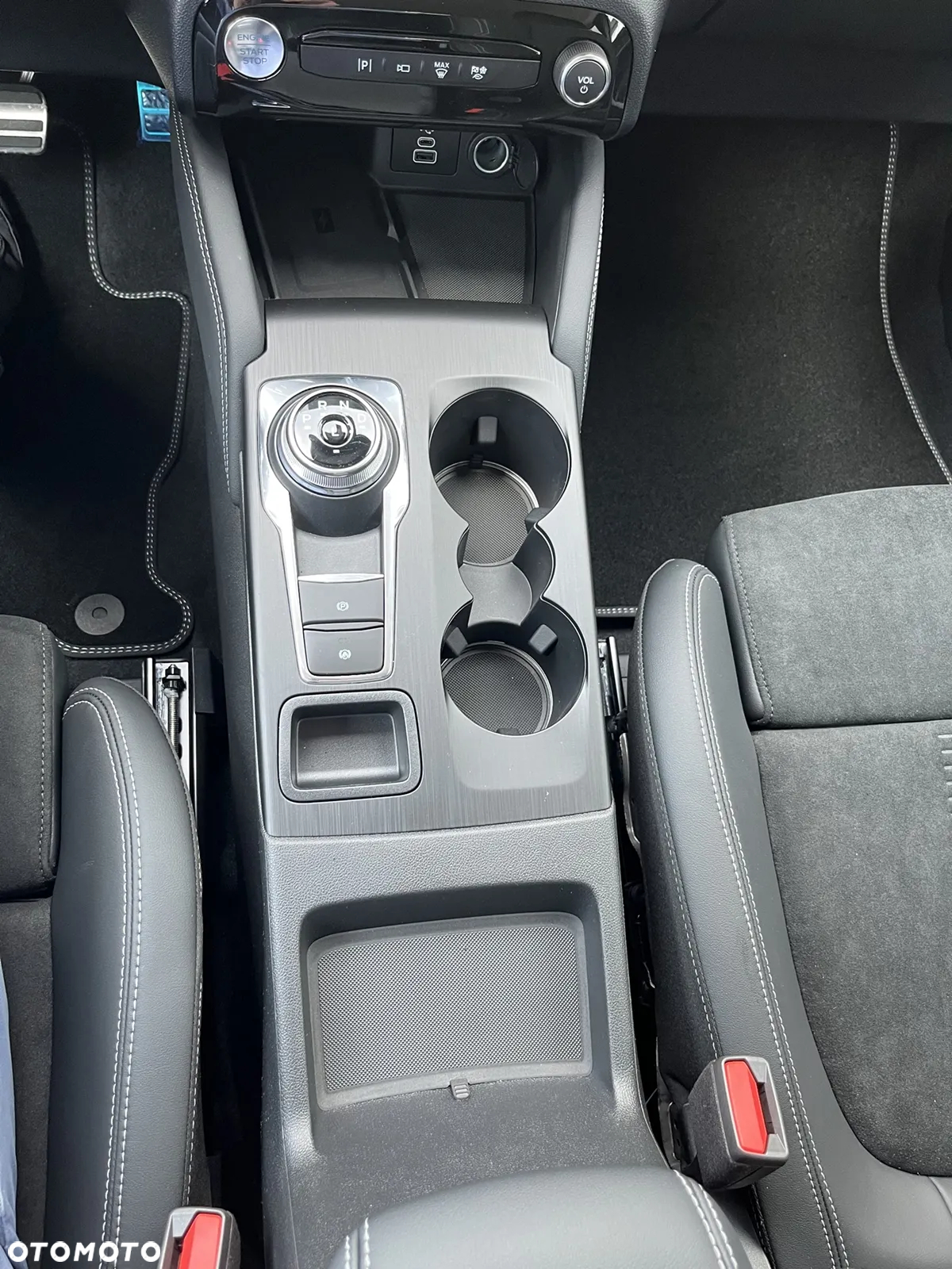 Ford Kuga 2.5 FHEV FWD Active X eCVT - 23