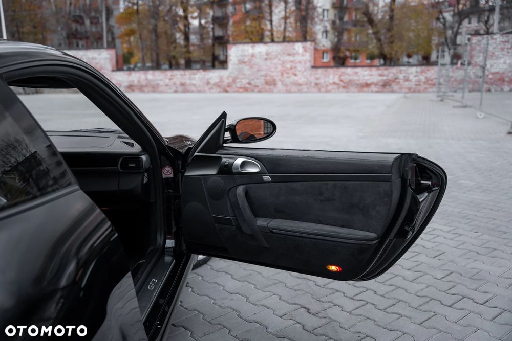 Porsche 911 GT3 - 25